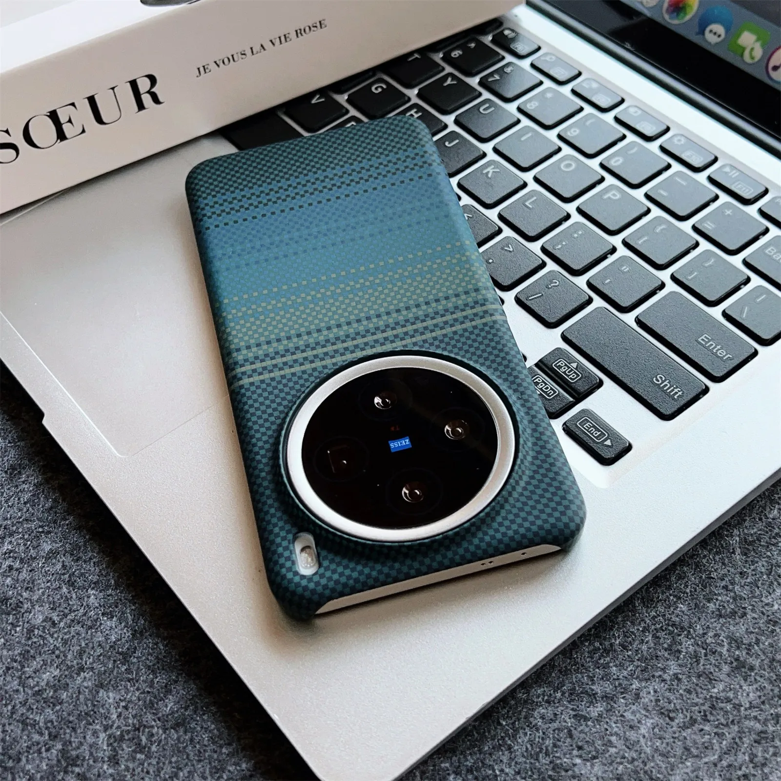 Kevlar Koolstofvezel Cover Voo - Vivo X200 recensie en prijs