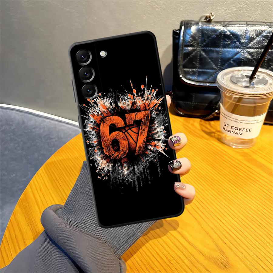 Graffiti Basketbal 67 hoesje v - Samsung Galaxy A55 recensie en prijs